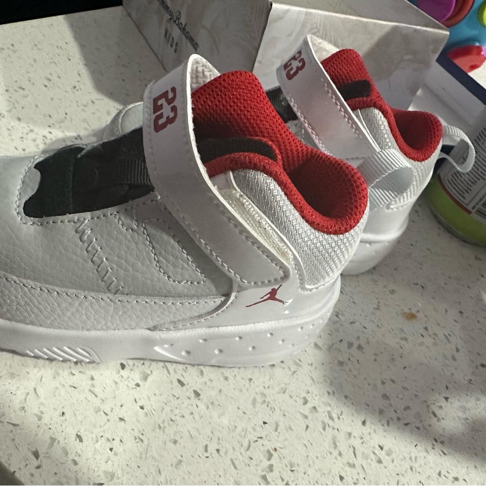 Jordan’s 23 - Picture 5 of 5